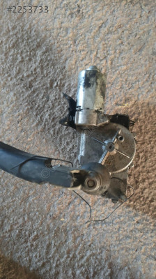 Peugeot 307 çıkma silecek motoru