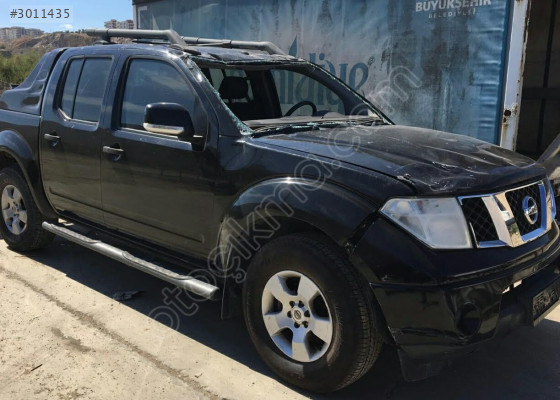 Nissan Navara Sağ Ön Kapı ve Diğer Parçalar - Mil Oto
