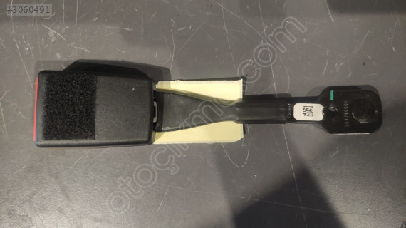 BMW G30 SAĞ ÖN EMNİYET KEMER TOKASI 7381361 72117381361 Ç