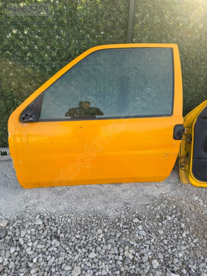 Peugeot 106 sol kapı tek kapı