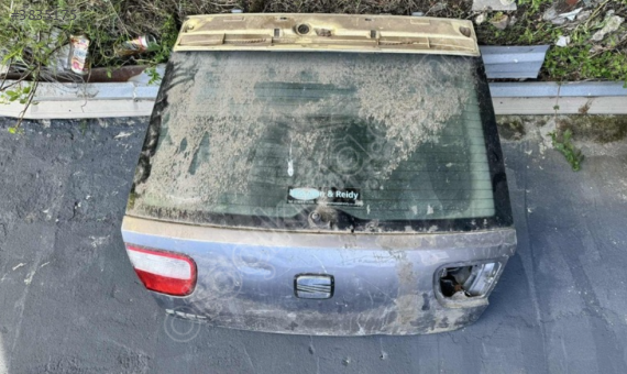 SEAT LEON 2000 BAGAJ KAPAĞI DOLU ORJİNAL EYUPCAN OTO'DA