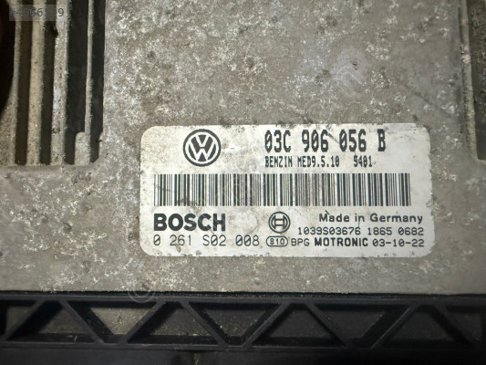 VW GOLF 5 1.6 FSİ MANUEL MOTOR BEYNİ 03C906056B ORJ ÇIKMA
