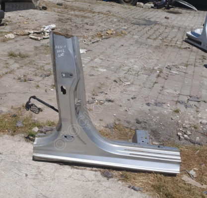 ford fiesta 2012 kesme sağ orta direk (son fiyat)