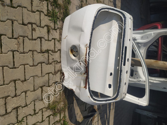 2008 2012 Hyundai i20 arka bagaj kapağı