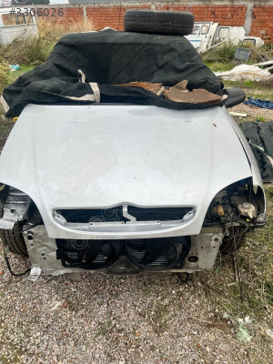 Citroen sakso ön kaput gri