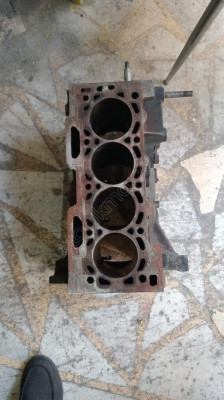 PEUGEOT 306 1.6 8 VALF ÇIKMA BOŞ BLOK ORJİNAL 1996-2001