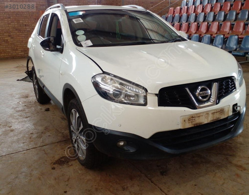Qashqai J10 için Nissan Ön Panjur ve Diğer Parçalar - Mil Oto