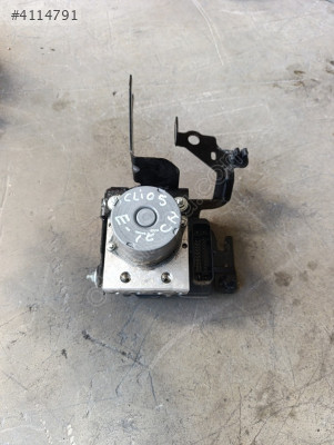 476608195R Clio 5 E Tech ABS beyni