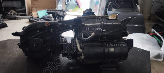 KİA CERATO KALORİFER KUTUSU