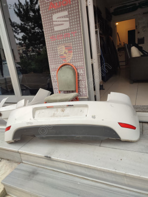 Volkswagen Golf 6 arka tampon dolu orjinal çıkma parça