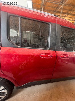 FORD Transit Courier SAG ARKA KAPI HATASIZ DOLU 2025
