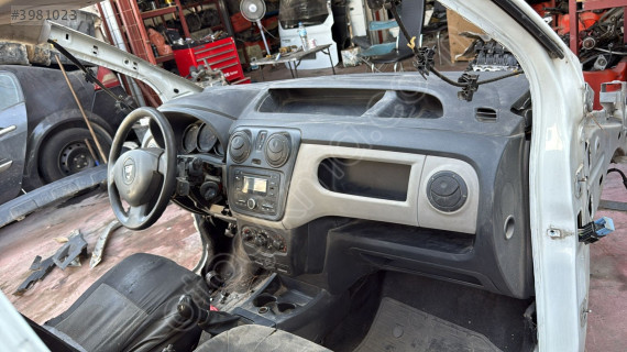2013 2017 Dacia Docker Göğüslük 20.000
