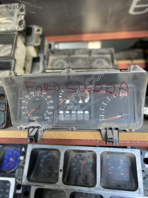 Ford sierra gösterge paneli