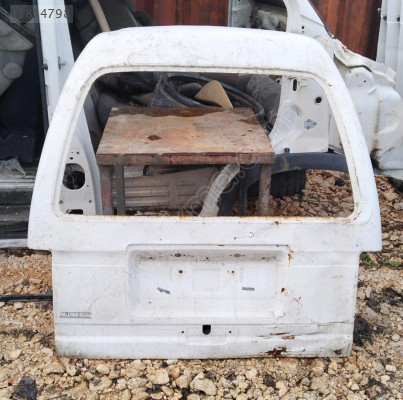 SUZUKİ CARRY BAGAJ KAPAĞI ÇIKMA
