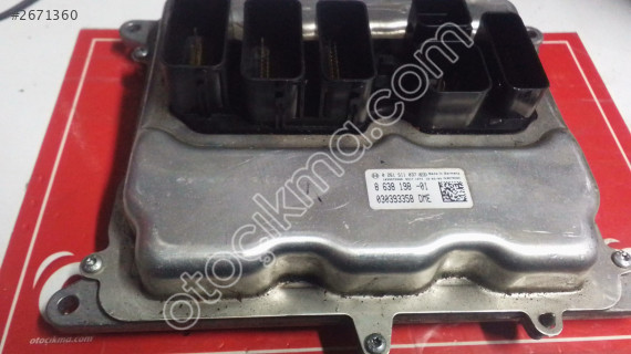 BMW F30 MOTOR BEYNİ 8638198-01