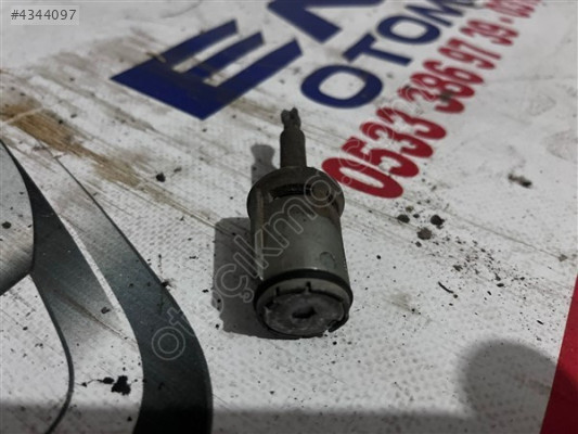 Ford Focus 1 kaput kiidi şifresi