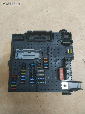 FIAT PALIO SİGORTA KUTUSU