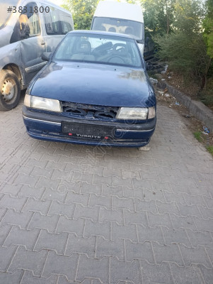 Opel Vectra 93 model sağ far