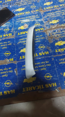 Opel Corsa D Çıkma Bagak Açma Kolu