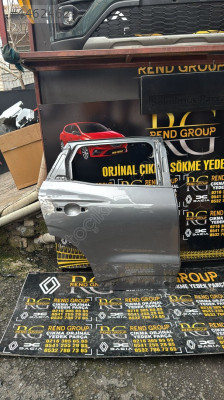 RENAULT AUSTRAL SAĞ ARKA KAPI ORİJİNAL ÇIKMA