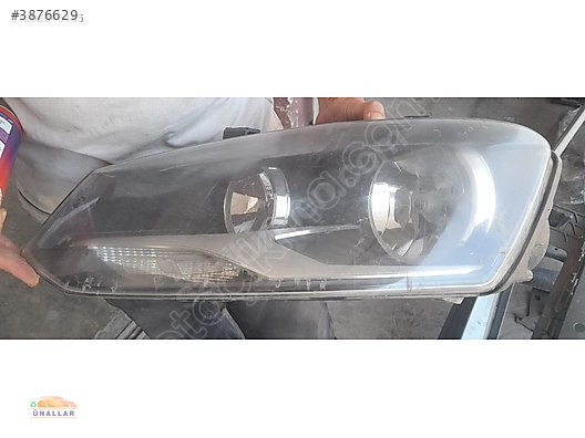 2010 VW Polo Sol Far Parçası - Ünallar Oto Yedek Parça