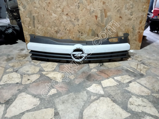 OPEL CORSA E ÖN PANJUR 2013 ÇIKMA PARÇA