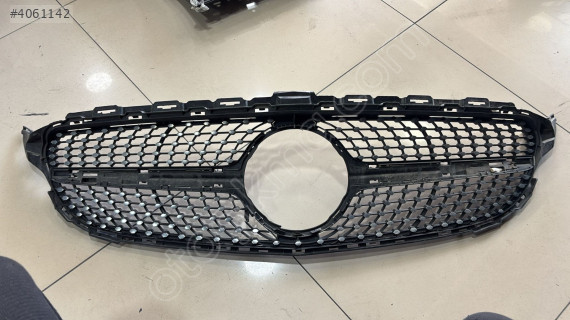 MERCEDES C SERİ W205 DİAMOND ÖN PANJUR 2058800307
