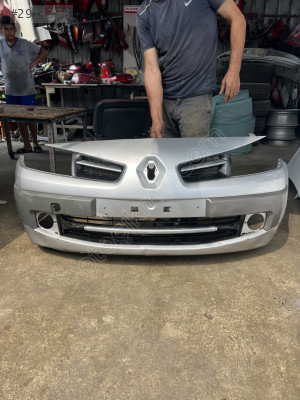 Renault megan 2 çıkma ön tampon