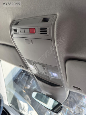 Yeni Skoda Fabia Tavan Lambası Hatasız Orijinal