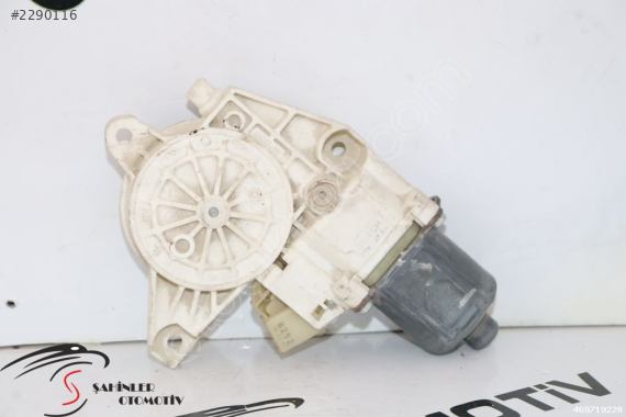 MERCEDES C SERİSİ A204 W204 SOL ARKA CAM MOTORU A2048200542