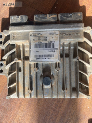 DACİA DUSTER MOTOR BEYNİ OTO FEDAİ 237100703R