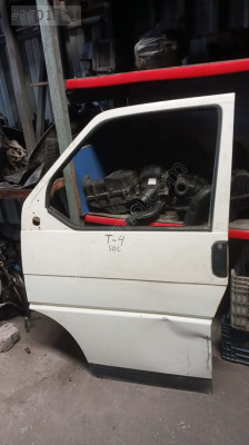 VOLKSWAGEN TRANSPORTER T4 SOL ÖN KAPI CIKMA