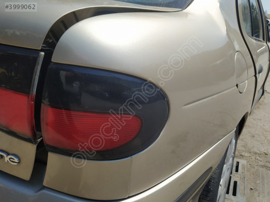 ÇIKMA RENAULT MEGANE 1 SAĞ ARKA DIŞ STOP