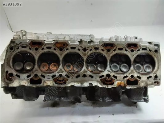 VOLVO XC70 ÇIKMA ORJİNAL SİLİNDİR KAPAĞI