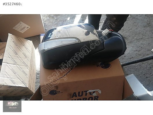 Isuzu D-Max 2013 sağ katlanır sinyalli motorlu ayna orjinal