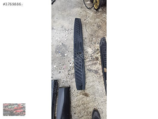 FORD TRANSİT ARKA PANEL BASAMAK BAKALİTİ ÇIKMA ORJİNAL