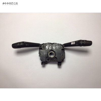 Fiat 500 L Sinyal Far Silecek Kolu