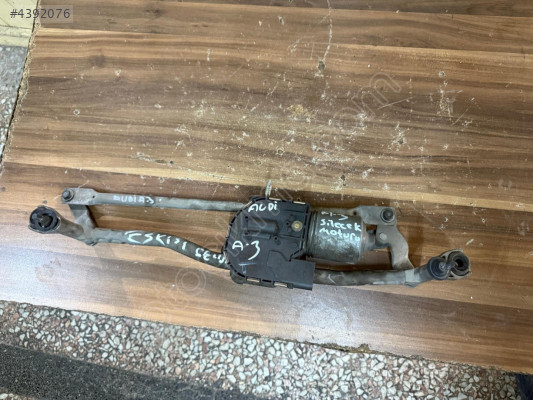 AUDİ A3 ÖN CAM SİLECEK MOTORU ORJİNAL ÇIKMA 3397020841