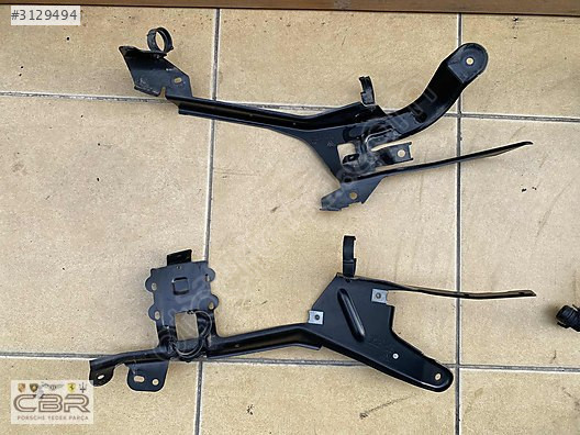 PORSCHE PANAMERA ÇAMURLUK MONTAJ BRAKETİ 97061020103
