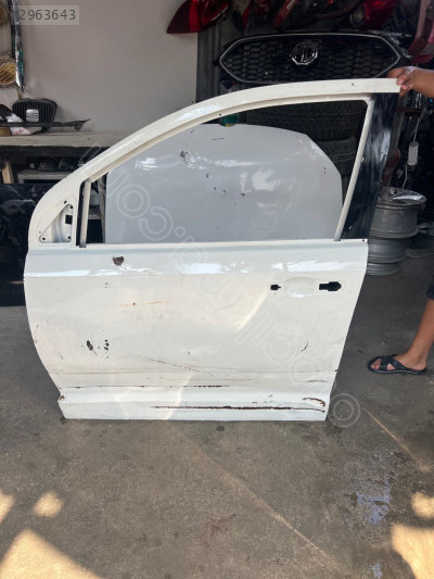 Fiat freemont çıkma orjınal ön sol kapı