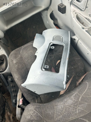RENAULT KANGOO 1 1.9 DİZEL 1998-2008 DİREKSİYON ALT BAKALİTİ