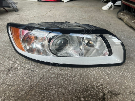 VOLVO S40 SAĞ FAR