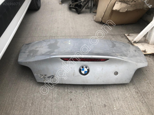 BMW Z4 BAGAJ KAPAĞI