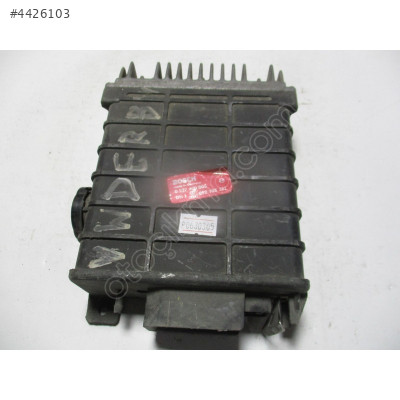 Volkswagen Polo Motor Beyni 0227400005 052905367