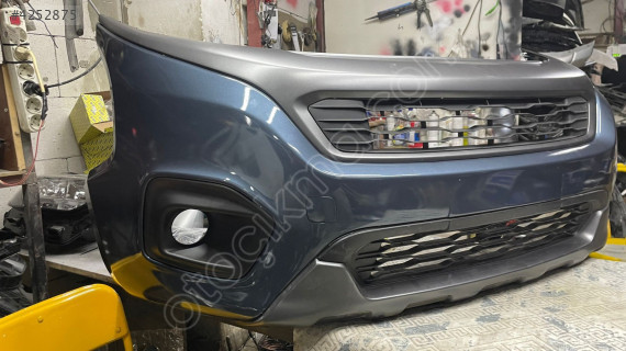 Fiat Fiorino 2015 2025 çıkma dolu ön tampon