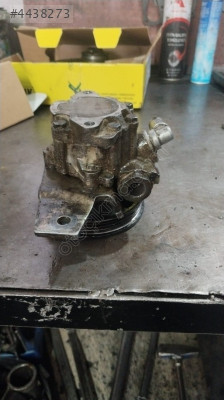 Primera direksiyon pompası