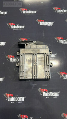 Peugeot 306 1.4 Motor Beyni 9632520380 21649800-5