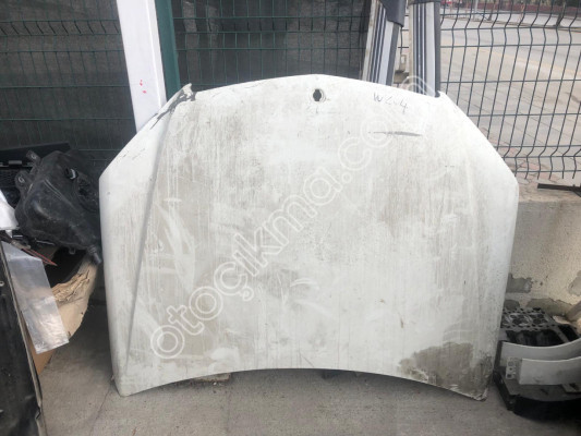 MERCEDES C SERİ W204 ÖN KAPUT