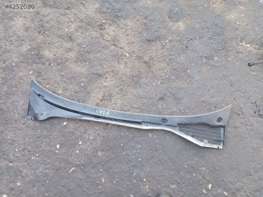 FİAT LİNEA ÖN CAM IZGARASI SÖKME