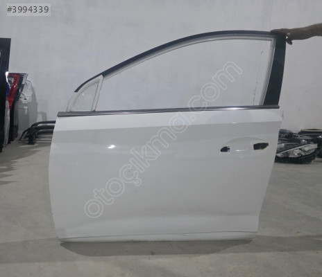 2020/2024 HYUNDAİ İ20 BEYAZ SOL ÖN KAPI ORJINAL LOKALLIK